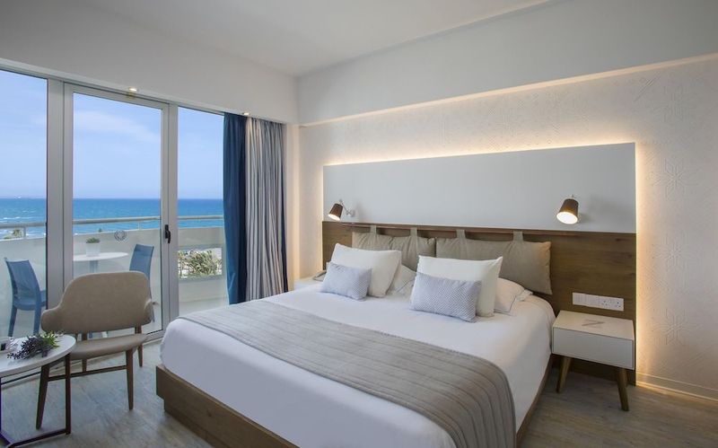 Lordos Beach Hotel - Image 4