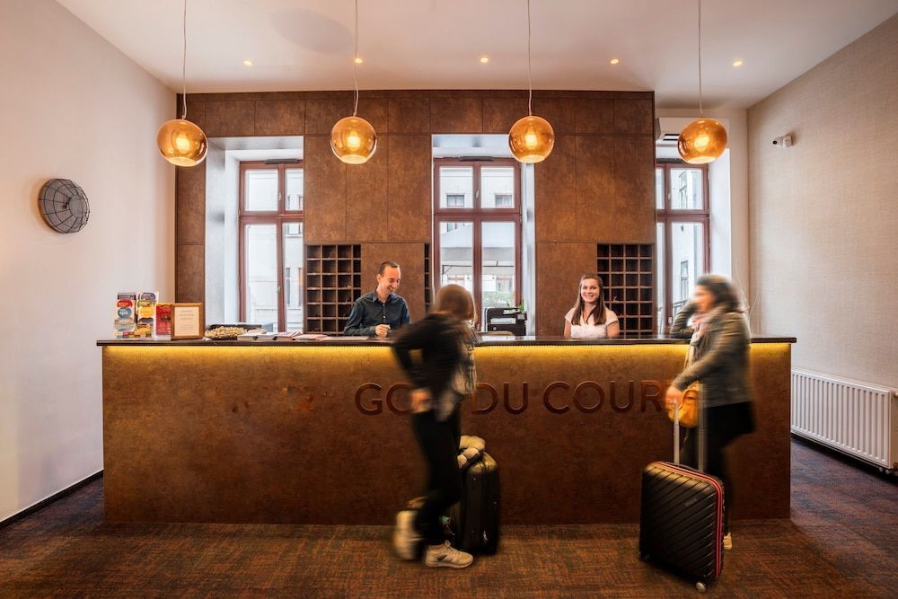 Gozsdu Court - Image 4