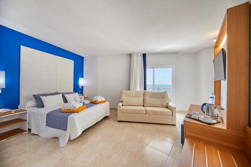 Ibersol Torremolinos Beach Hotel - Image 9