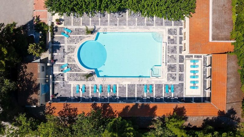 Sun Beach Hotel - Image 7