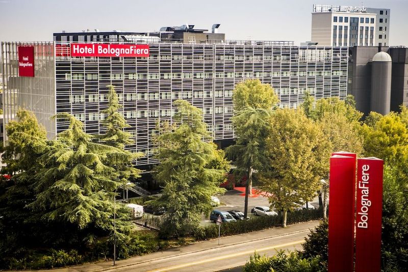 UNAHOTELS Bologna Fiera - Image 8