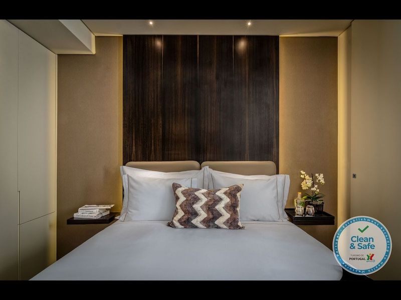 Hotel Moon & Sun Porto - Image 10
