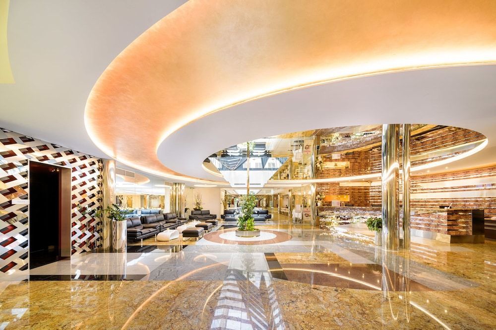 Grandium Prague (ex Yasmin Hotel) - Image 2