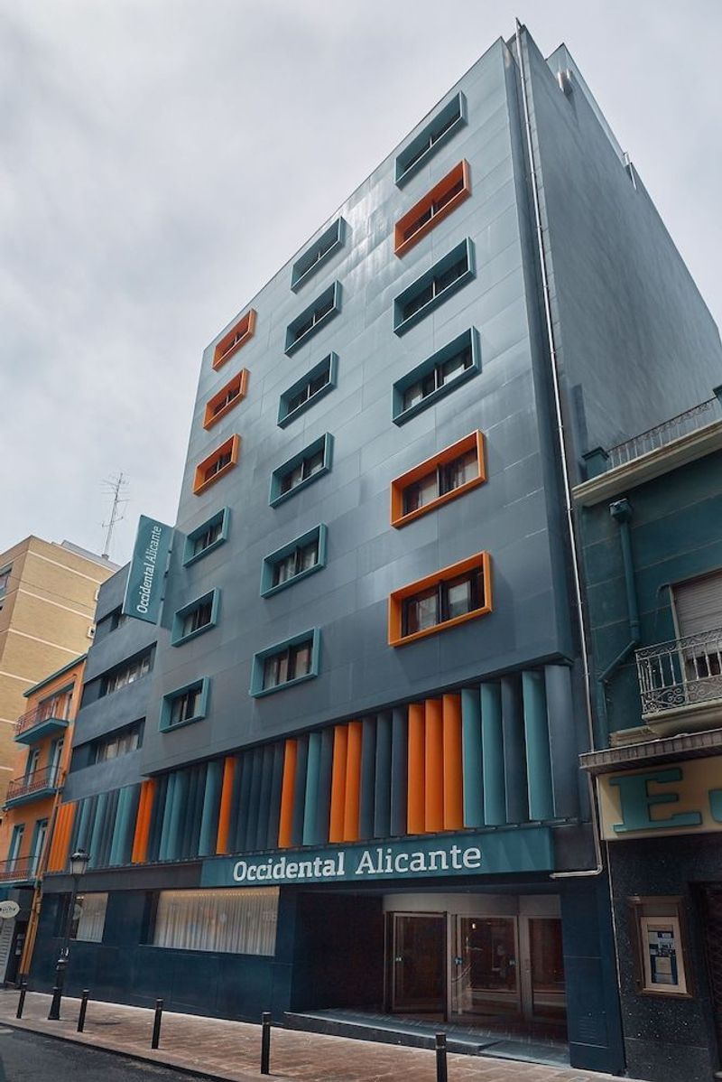 Occidental Alicante - Image 7