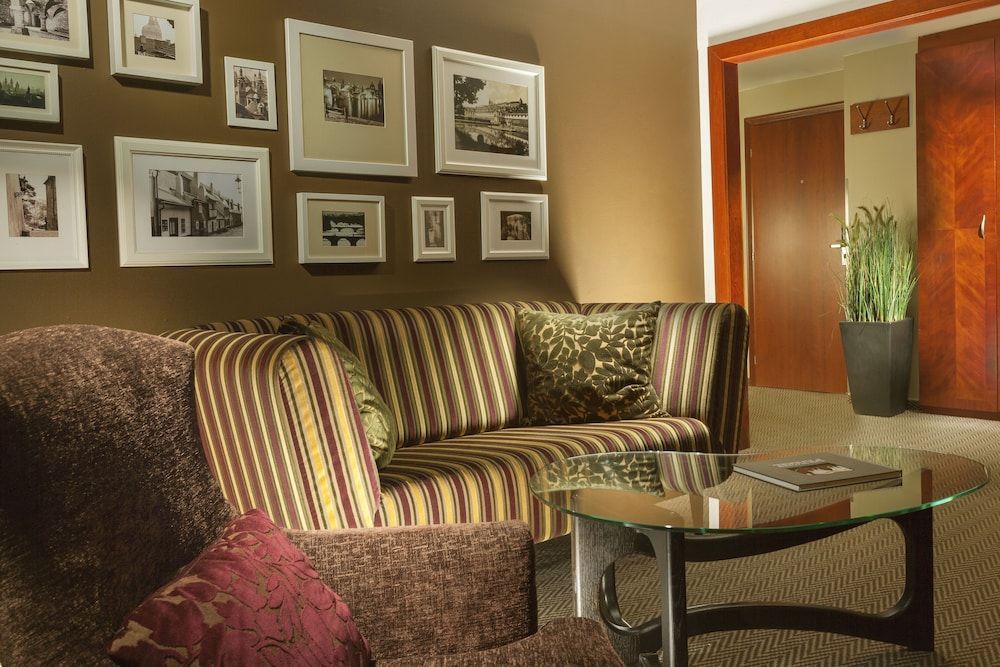 Jalta Hotel - Image 6