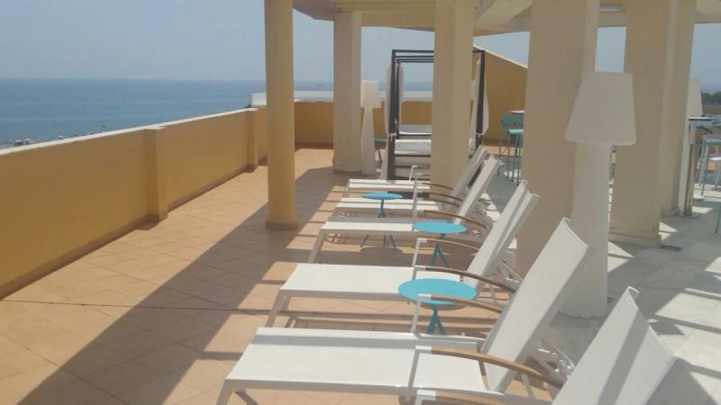 BQ Andalucia Beach Hotel - Image 2