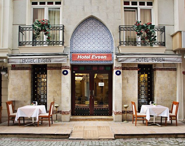 Hotel Evsen ligger sentralt i Istanbul, nær Den blå moské og Den store basaren.