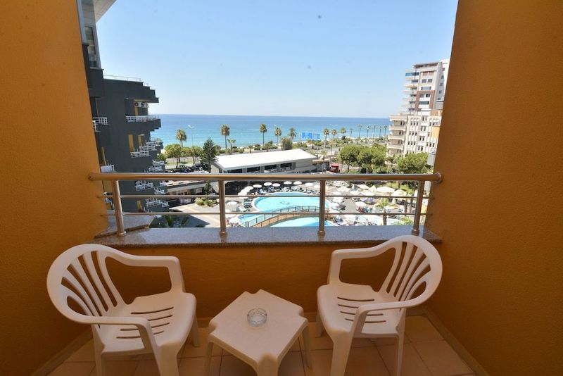 Senza Grand Santana Hotel - Image 9