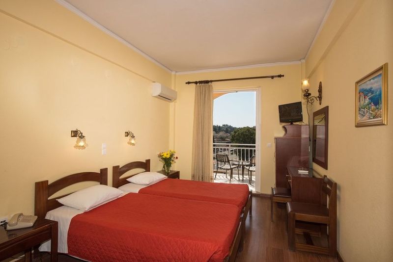Sunset Hotel Corfu - Image 2