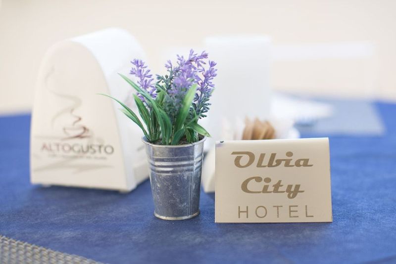 Olbia City Hotel - Image 3