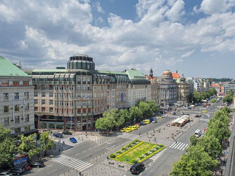 EA Hotel Rokoko - Image 3