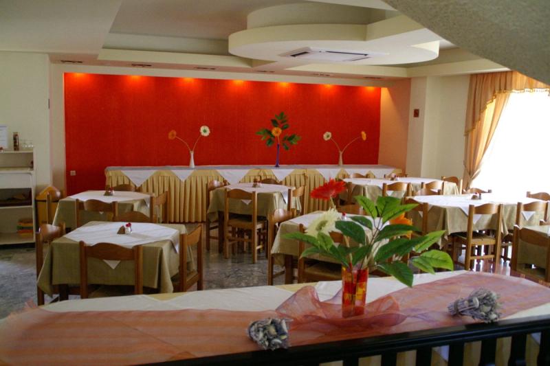 Ermioni Hotel - Image 8