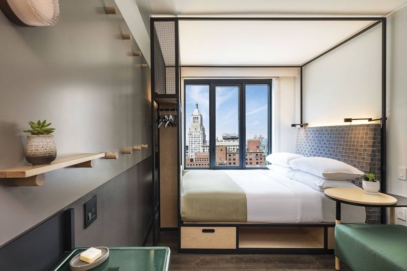 Moxy NYC East Village - Image 2