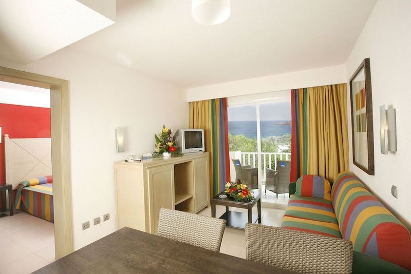 Blau Punta Reina Family Resort - Image 5