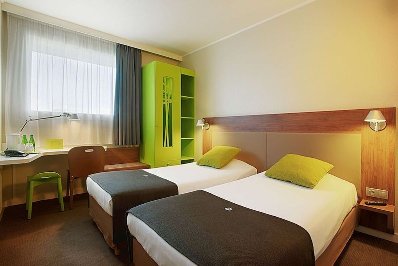 Hotel Campanile Warszawa - Image 1
