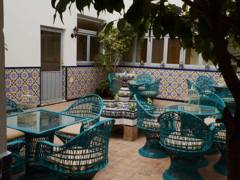Moon Dreams Mediterraneo Hotel - Image 10
