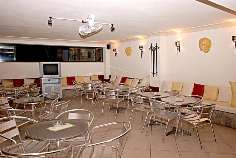 Green Park Apart Hotel - Image 7
