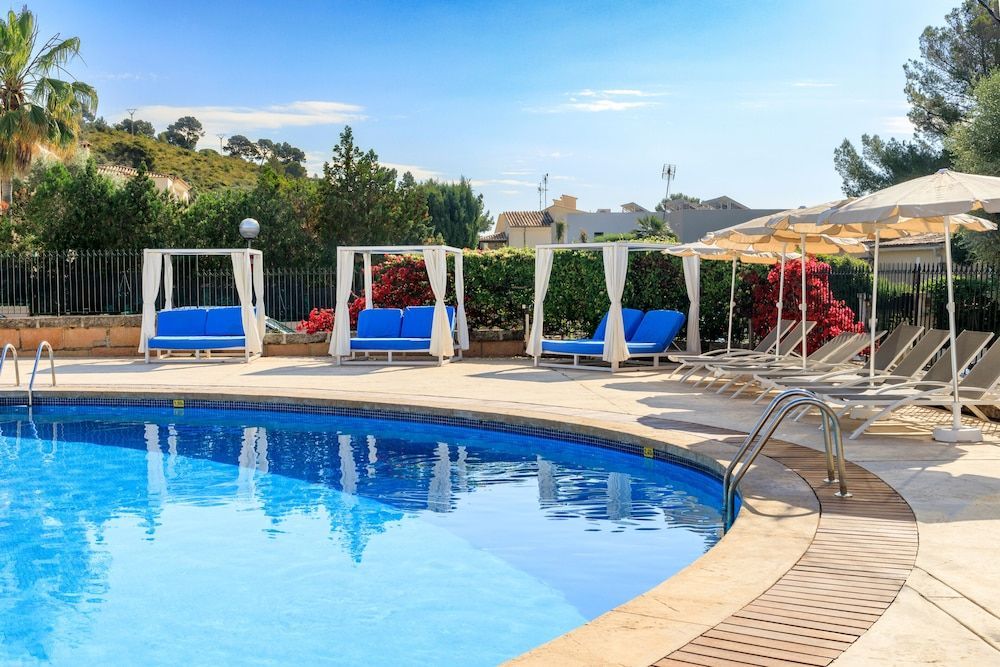 Mar Hotels Alcanada - Image 1