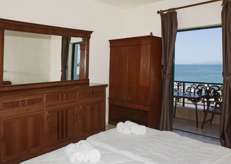 Diogenis Blue Palace Hotel - Image 6