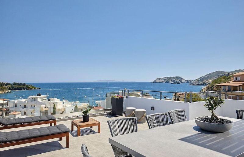 Seascape Luxury Residences - Image 2