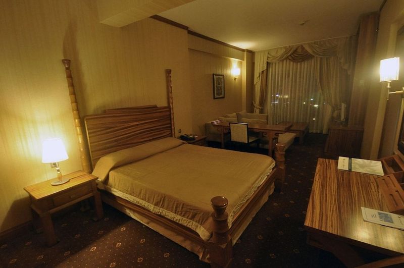 Pineta Park Deluxe Hotel - Image 3