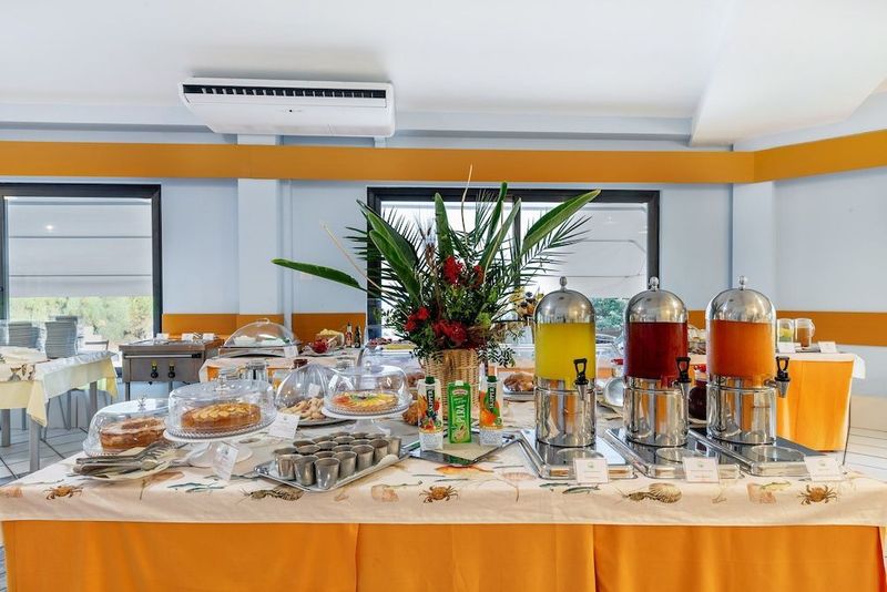 Club Hotel Residence Baiaverde - Image 4