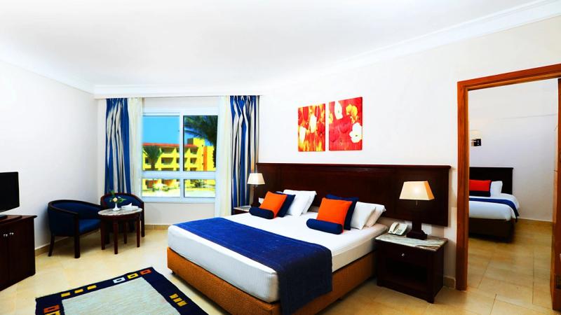 Amwaj Beach Club Abu Soma Resort - Image 7