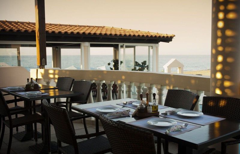 Caretta Beach - Image 8