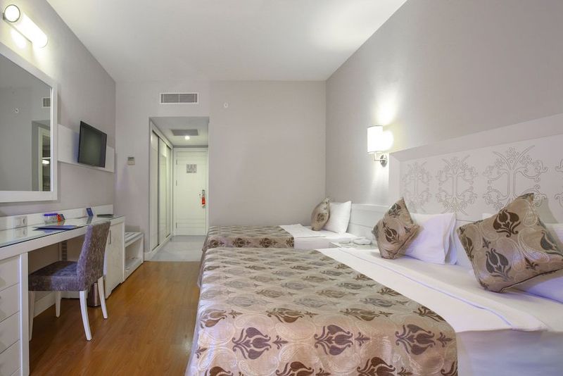 Vita Silva Hotel - Image 4