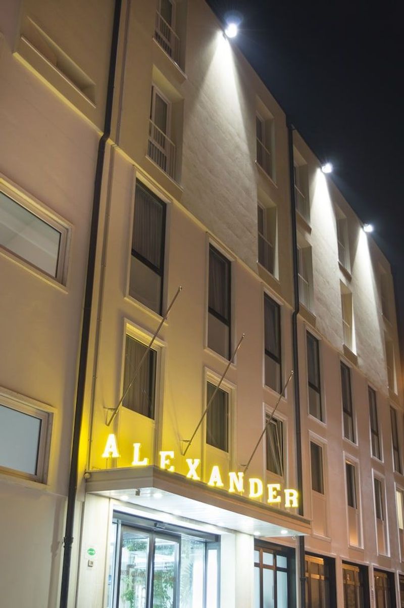 Alexander - Image 10