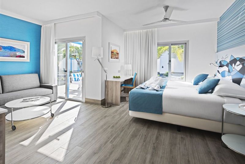 Elba Premium Suites - Image 3