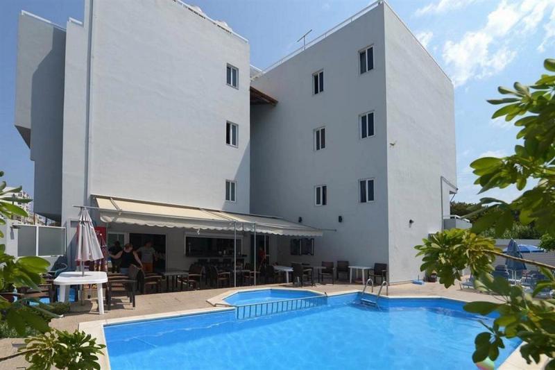 Ialysos City Hotel - Image 1