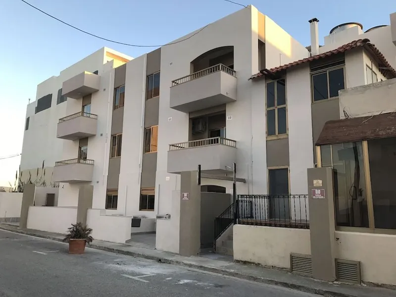 Triton Holiday Apartments