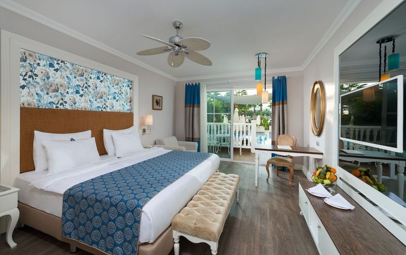 Rubi Platinum Spa Resort & Suites - Image 2