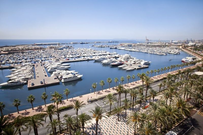 Dormirdcine Alicante - Image 6