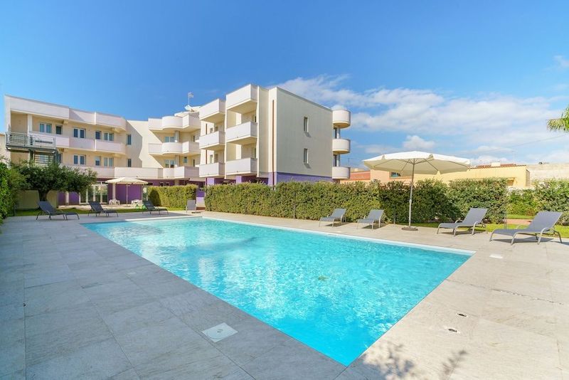 Travini Suite Holiday Resort - Image 8