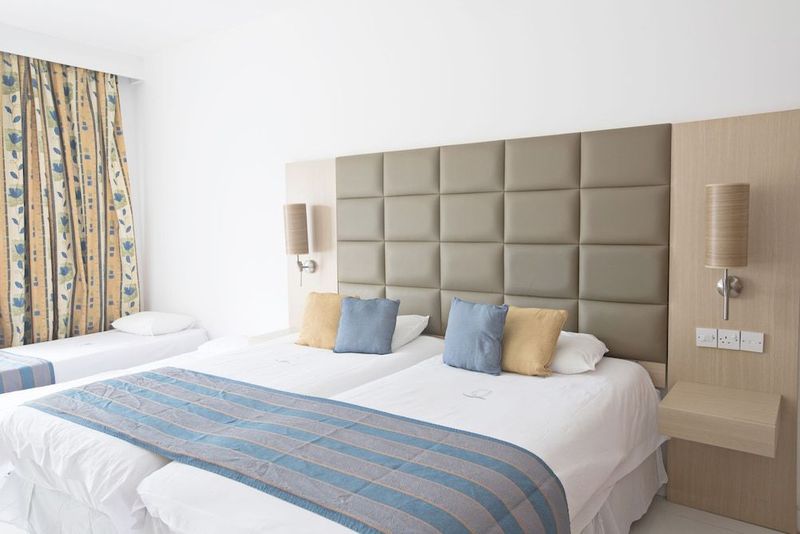 Odessa Beach Hotel - Image 2