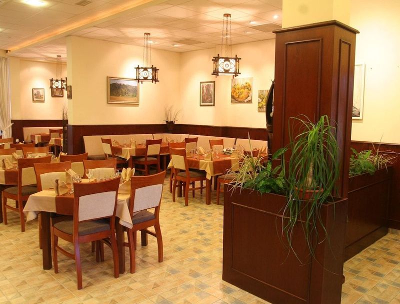 Joya Park Hotel - Image 7