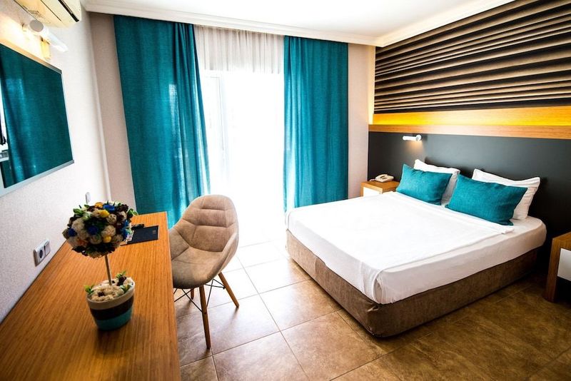 Club Hotel Sunbel - Image 7