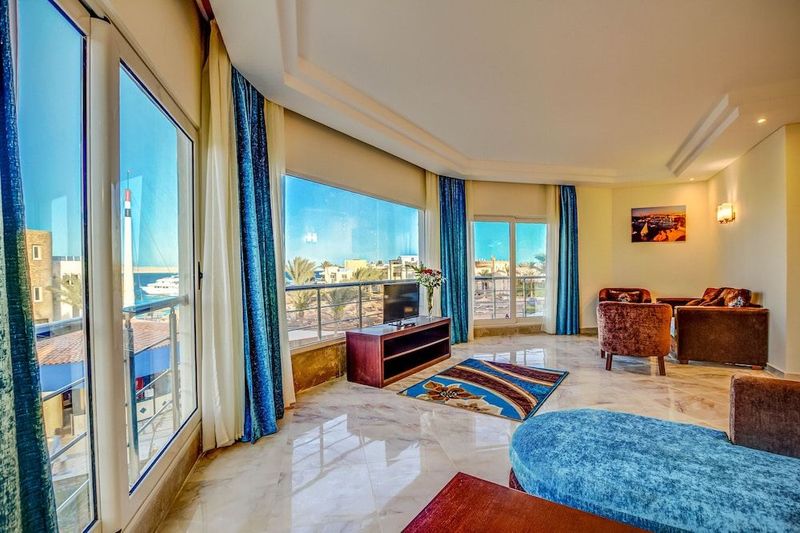 Seagull Beach Resort - Image 5