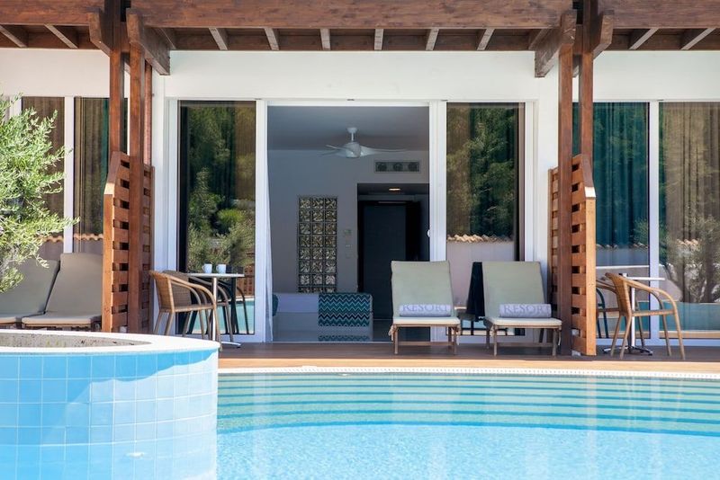 Esperos Village Blue & Spa - Image 10