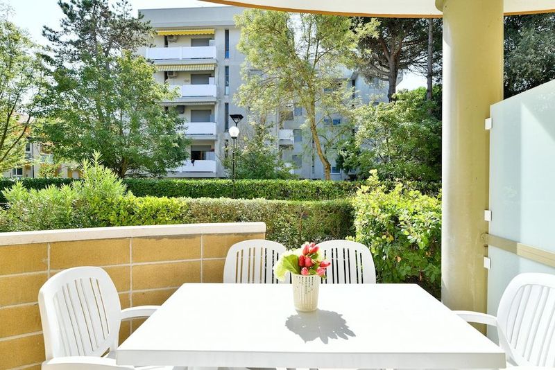 Summertime Family Resort - Image 7