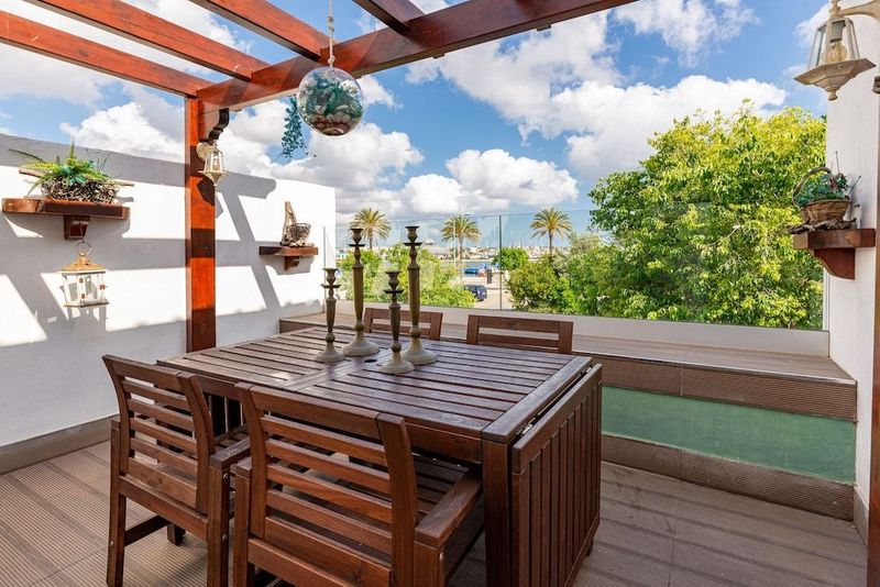 Villa Rio Guest House Suites - Image 3