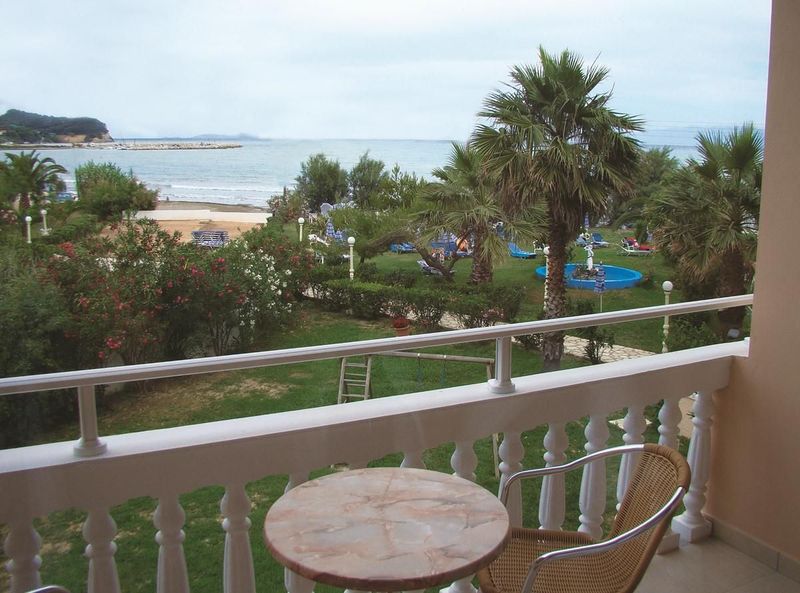 Angela Beach Corfu Hotel & Apartments - Image 9