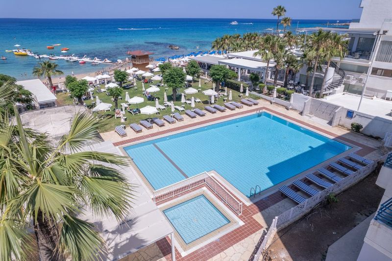 Iliada Beach Hotel - Image 8