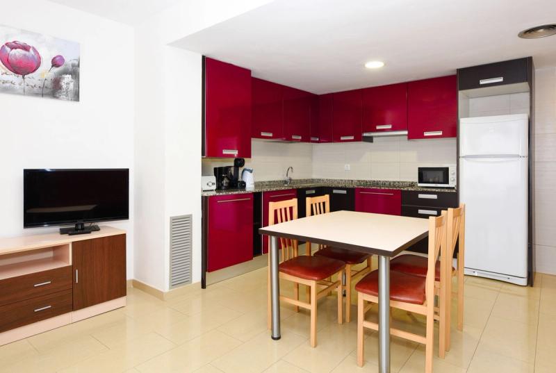 Neptuno Apartments - Image 10