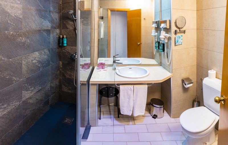 Hotel Bellavista Sevilla - Image 7