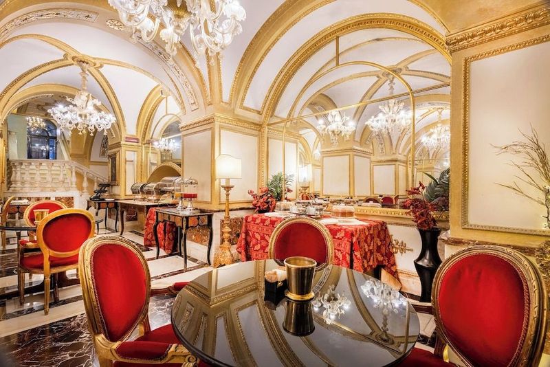 Hotel Des Epoques - Image 8