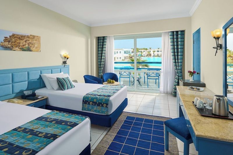 Dreams Vacation Resort - Image 5
