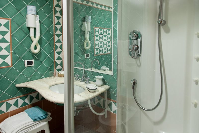 Hotel Graal - Image 8